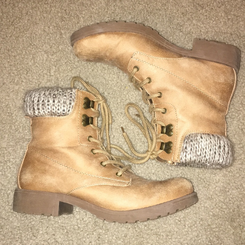 Tan combat boots